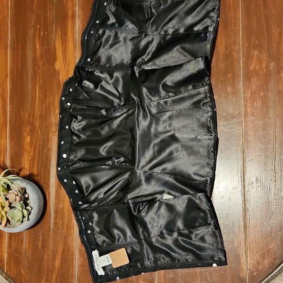 EUC White House | Black Market Bustier (0715) - Picture 5 of 8